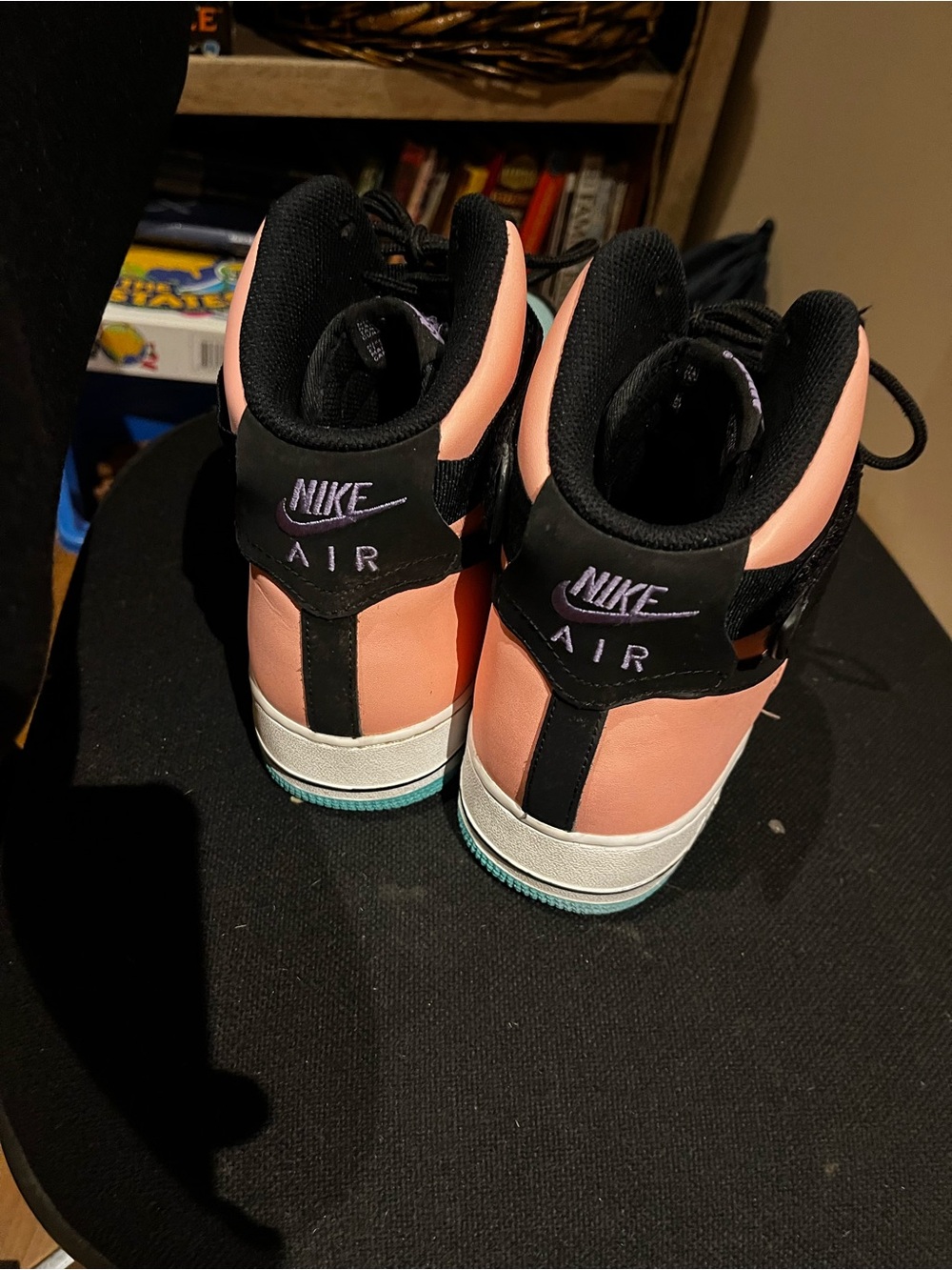 Nike Men’s High-Top Sneakers “have a Nike day” size 12 - Picture 3 of 10